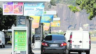 Petrobras bajará precio de los combustibles en Brasil, sostiene Bolsonaro