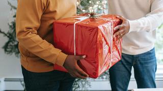 EE.UU.: compras minoristas aumentaron un 7.6% en temporada festiva