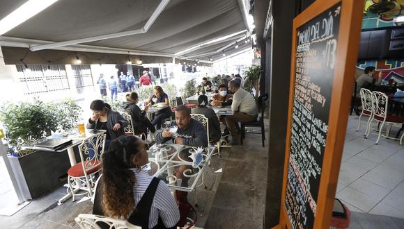 Comisión de Economía del Congreso ya aprobó dictamen para que sector turismo y restaurantes paguen 8% de IGV. (Foto: GEC)