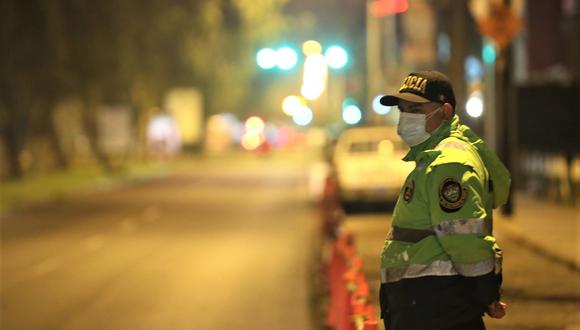En el estado de emergencia, la Policía Nacional tendrá el control interno de la seguridad con el apoyo de las Fuerzas Armadas. | Foto: Andina