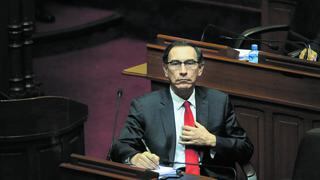 Expertos coinciden en que pugnas entre fiscales favorecen a Martín Vizcarra