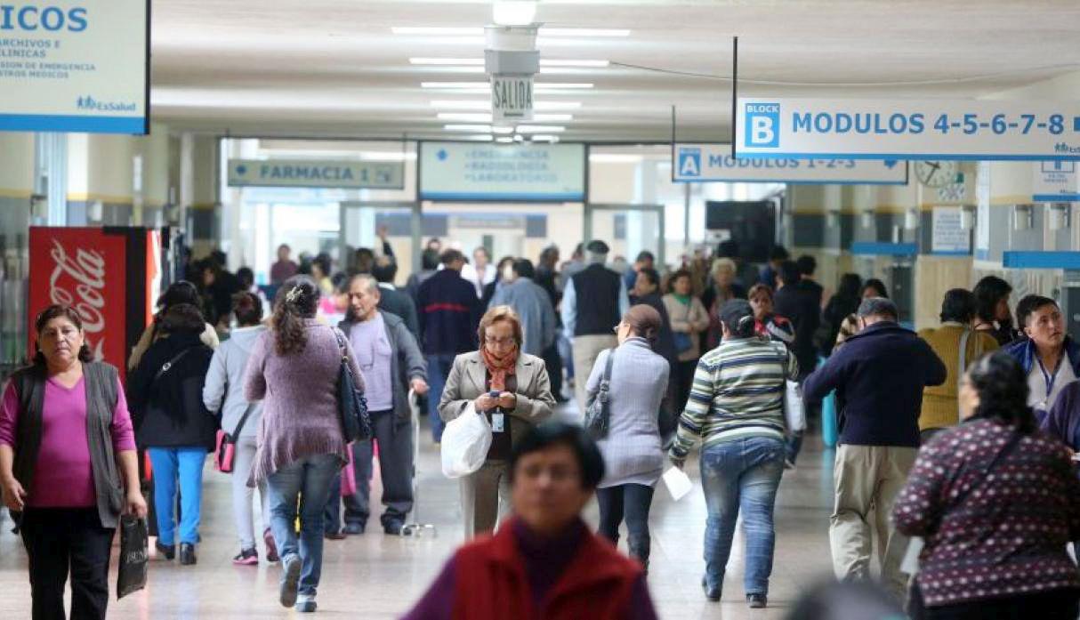 La comisión elaborará un informe que identificará los problemas y elementos que afectan los principales servicios que brinda EsSalud. (Foto: Difusión)