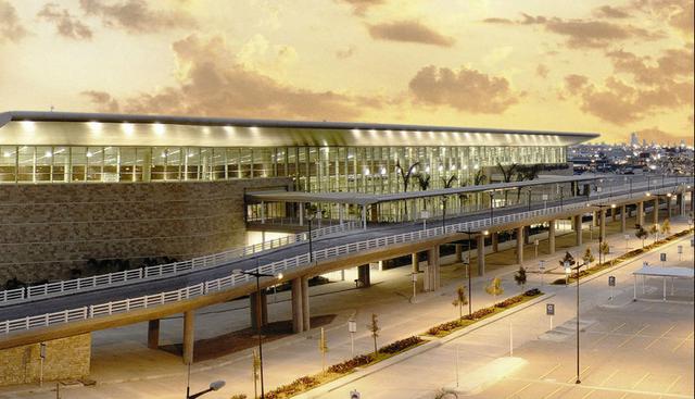 Aeropuerto Internacional de Guayaquil (Ecuador) | En 2011 fue elegido por el Consejo Internacional de Aeropuertos como el Mejor Aeropuerto del Mundo por Tamaño. (Facebook:Aeropuerto Internacional de Guayaquil)