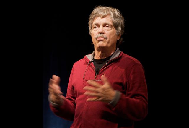 Foto 20 | Alan Kay. Conocido por sus trabajos pioneros en la programación orientada a objetos y el diseño de sistemas de interfaz gráfica de usuario.
“La mejor manera de predecir el futuro es inventarlo”.  (Foto: wikipedia)