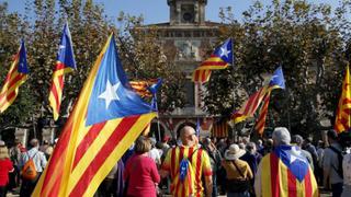 Tribunal Constitucional español inicia trámites contra líderes independentistas