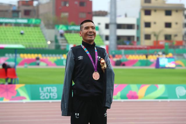 Efraín Sotacuro: Medalla de bronce en para atletismo 1,500 metros. (Foto: Alessandro Currarino / GEC)