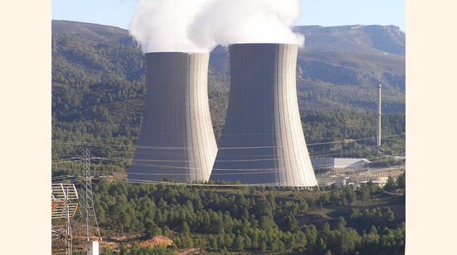 En 1996, las centrales nucleares proporcionaba el 17.6% de la electricidad mundial. Hoy solo suministran un 10.8% y podría caer aún más en el futuro, según el informe The World Nuclear Industry  Status Report 2014.