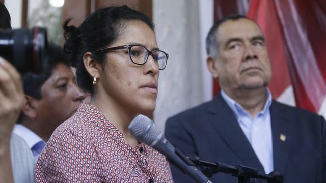 Cynthia Montes, vocera del Partido nacionalista. "Este es el momento en el que debemos trabajar como partido, en defensa de nuestros líderes y de su inocencia". (Foto: USI).