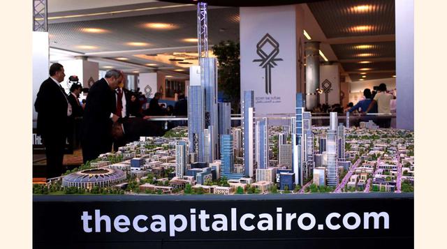 Nueva Capital de Egipto: Se ha propuesto construir una nueva capital de US$ 38,000 millones a 45 km de El Cairo. La ciudad tendrá 660 hospitales, 21 distritos residenciales, 1,250 espacios de trabajo, un enorme parque temático y 1.1 millones de hogares qu