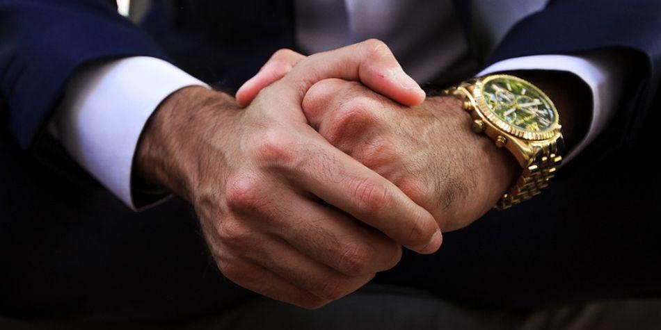 Lo más recomendable siempre es ir a un distribuidor autorizado de la marca que elijas. (Foto: Freepik)