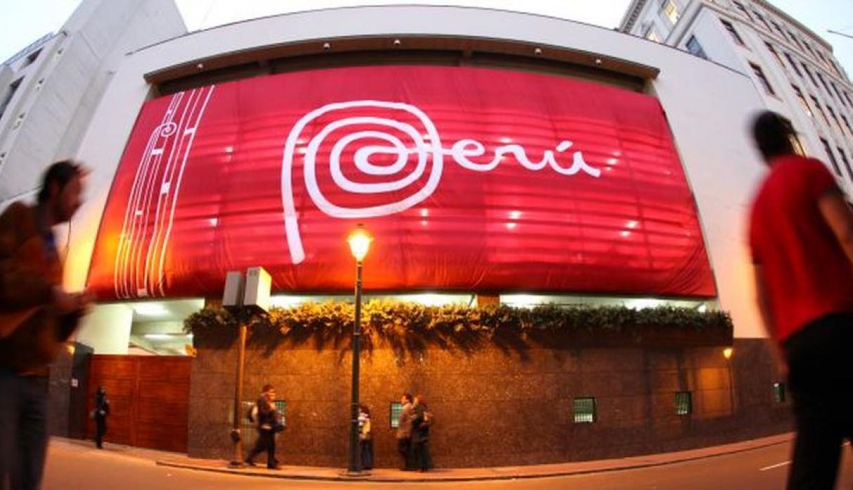 Marca Perú trazó un antes y un después en este camino. Pero, ¿cuánto se ha avanzado y qué falta para hinchar aun más el orgullo por ser peruanos y lograr que el Perú siempre esté en vitrina?