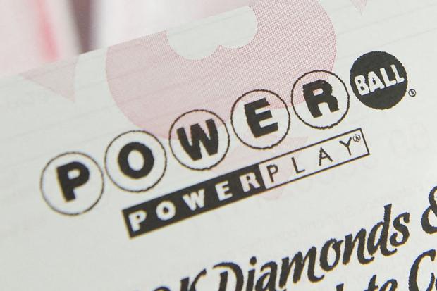 Powerball es un juego de lotería estadounidense ofrecido en 45 estados, el Distrito de Columbia, Puerto Rico y las Islas Vírgenes de EE. UU. (Foto referencial: Saul Loeb / AFP)