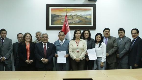 Representantes del Ministerio Público y Federación Nacional de Trabajadores suscribieron acta de acuerdo parcial. (Foto: Difusión)