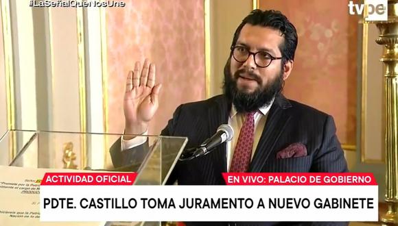 El presidente Pedro Castillo tomó juramento a los nuevos ministros este viernes 25 de noviembre. (Foto: TV Perú)