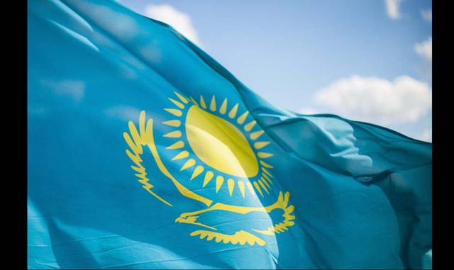 FOTO 14 | Kazajistán. Son tan impuntuales que algunos bromean con que podrías llegar tarde a una boda en Kazajistán y no pasaría nada.