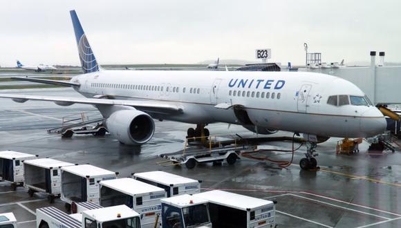 La empresa con sede en Chicago es la primera gran aerolínea de Estados Unidos que detalla el devastador impacto de la pandemia en su negocio. (Foto: AFP)