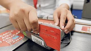 Congreso aprueba declarar de necesidad pública el uso de medios de pagos electrónicos