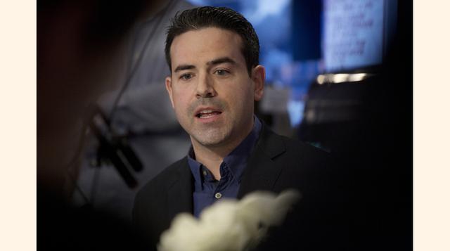 Brian Fallon es el principal portavoz de su candidatura. También lo fue del senador Chuck Schumer, futuro líder de los demócratas en el Senado, y del secretario de Justicia, Eric Holder. (Foto: Bloomberg)