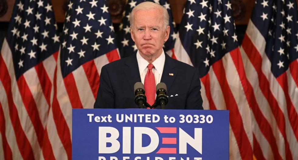 Imagen del 2 de junio de 2020 en Filadelfia, Pensilvania. El ex vicepresidente Joe Biden habla sobre las protestas en Estados Unidos por la muerte de George Floyd. (AFP / JIM WATSON).