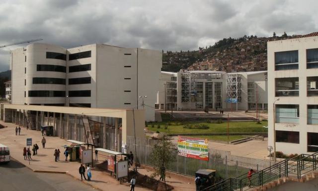 Foto 3 | Universidad Nacional De San Antonio Abad Del Cusco. Los recién egresados en Derecho ganan en promedio S/ 2,735.
