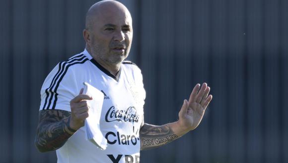 Sampaoli, el técnico de la selección argentina, llevó a su equipo a octavos, pero sin convencer en el proceso. (Foto: AFP)
