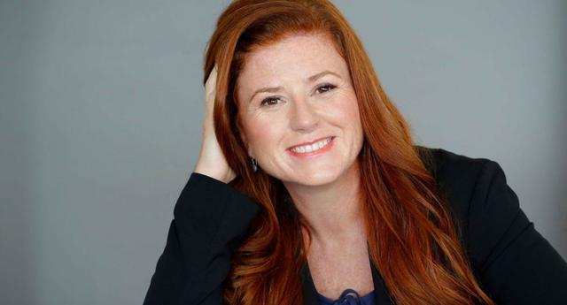 FOTO 7 | 7. Kara Goldin se despierta temprano para revisar su mail
La fundadora y CEO de Hint’s Water piensa que su mañanas son la parte más importante de su día y dedica sus horas a revisar correos y planear el día.
Dice revisar su buzón a las 5:30 de la mañana porque “hacerlo me da un entendimiento más claro de lo que serán las próximas 12 horas de mi día, así como las prioridades que debo atender cuando llegue a la oficina”. (Foto: Kara Goldin)