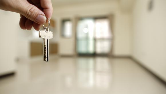 Pese a los altos precios de las viviendas, inversores apostarán por comprar en bloque con el fin de alquilar por Airbnb. (Foto: iStock)
