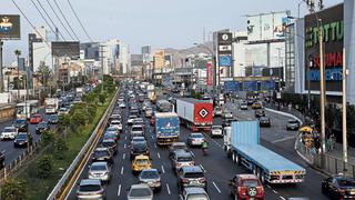 Evalúan  restricción de circulación de vehículos en horas punta en Lima