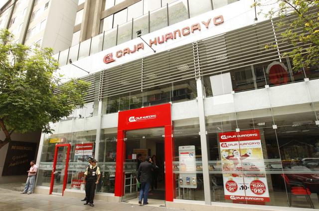 Foto 3 | “Esperamos que rentabilidad de las cajas municipales supere el 15% este año”, sostiene Jorge Solís, presidente de la Federación Peruana de Cajas Municipales (Fepcmac). En entrevista a Gestión sostiene que esperan lograr dichos objetivos Con mejora en procesos y venta de nuevos servicios, las cajas esperan mejorar sus ganancias. Alistan producto para mypes exportadoras y no temen competencia de cooperativas. (Foto:USI)