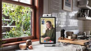 Facebook lanza "Portal", una pantalla inteligente para hacer videollamadas