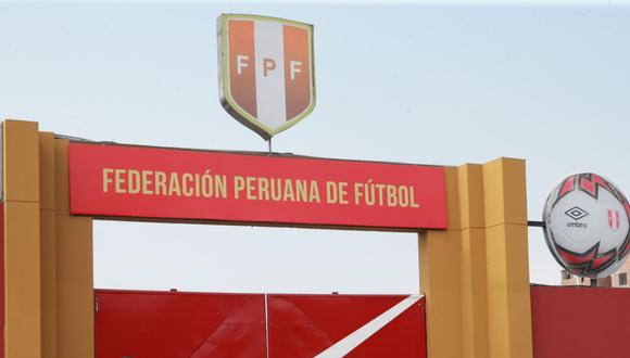 El máximo responsable de la FPF reiteró que la actividad futbolística no se retomará antes de julio y que cuando se reanude será a puerta cerrada y con los debidos controles.