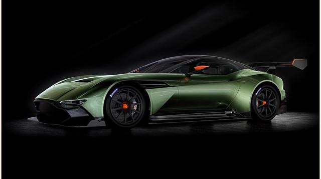 Aston Martin Vulcan. Se trata de una edición limitada a solo 24 unidades. Tiene un motor V12 de 7.0 litros que se ha desarrollado en colaboración con Aston Martin Racing y genera 800 caballos de fuerza. En el exterior cuenta con un cuerpo ultra ligero tot