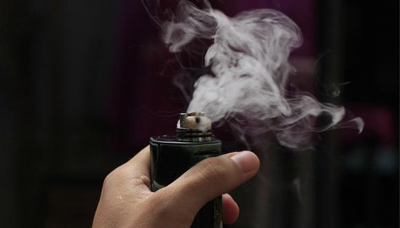 Vendedores de vapeadores sostienen que es adictivo pero es menos dañino que el tabaco. (Foto: Pixabay/ Trần Tiến Lộc Đỗ).