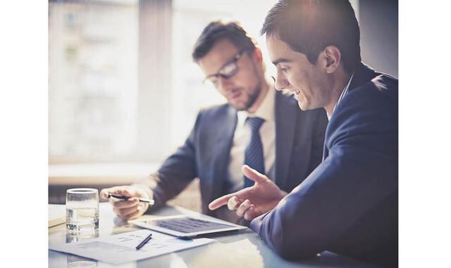 Facilitar la movilidad. La movilidad en las ciudades es uno de los grandes retos pendientes y de los grandes focos de oportunidades. de hecho, la inversión global para la gestión inteligente del tráfico urbano se duplicará de aquí a 2019, hasta alcanzar l