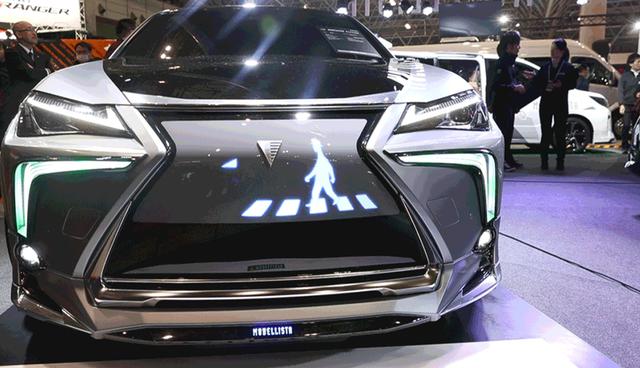 FOTO 7 | Lexus UX / Modellista. El crossover de lujo Lexus UX recibe un disfraz de "próxima generación" a través de la división de piezas personalizadas de Toyota, Modellista. Fotógrafo: Keith Bedford / Bloomberg