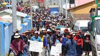 Fuerabamba libera carretera pero restringe acceso de camiones a Las Bambas