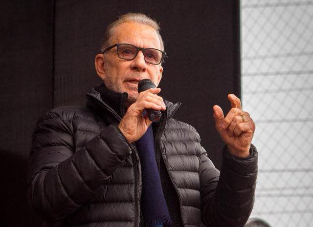 El candidato de Perú Libertario, Ricardo Belmont, participó en un mitin en San Juan de Lurigancho. (Foto: Facebook)