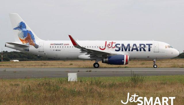 Foto 12 | La aerolínea chilena JetSmart contempla iniciar operaciones en nuestro país y su director ejecutivo, señaló Estuardo Ortiz, a El Mercurio. Adelanta sus planes y dice que implementará conexiones aéreas entre Cala en Chile y ciudades de Argentina 