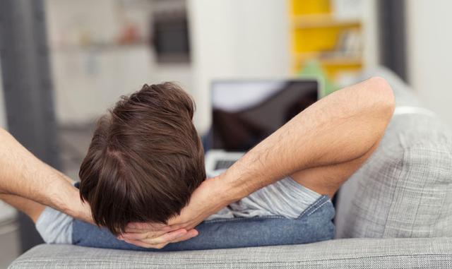 FOTO 5 | Duerme lo suficiente y toma pequeños descansos. Esto te ayudará a la hora de mantener la concentración y tener la mente clara cuando estés realizando tus tareas. Cuanto más productivo te vuelvas, más necesitarás mantener la concentración.