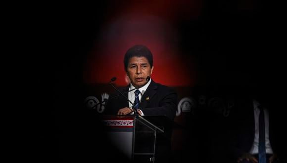 Pedro Castillo criticó a la prensa como "sesgada" desde Palacio de Gobierno. (Foto de Ernesto BENAVIDES / AFP)
