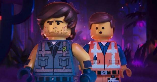 "La Gran Aventura Lego 2" registró ingresos por US$ 2.2 millones. Esta película de animación cuenta cómo los ciudadanos de Bricksburg afrontan una nueva amenaza en forma de invasores del espacio exterior que destruyen todo a su paso. Chris Pratt, Elizabeth Banks, Will Arnett, Tiffany Haddish y Stephanie Beatriz prestan sus voces a los protagonistas en la versión original.