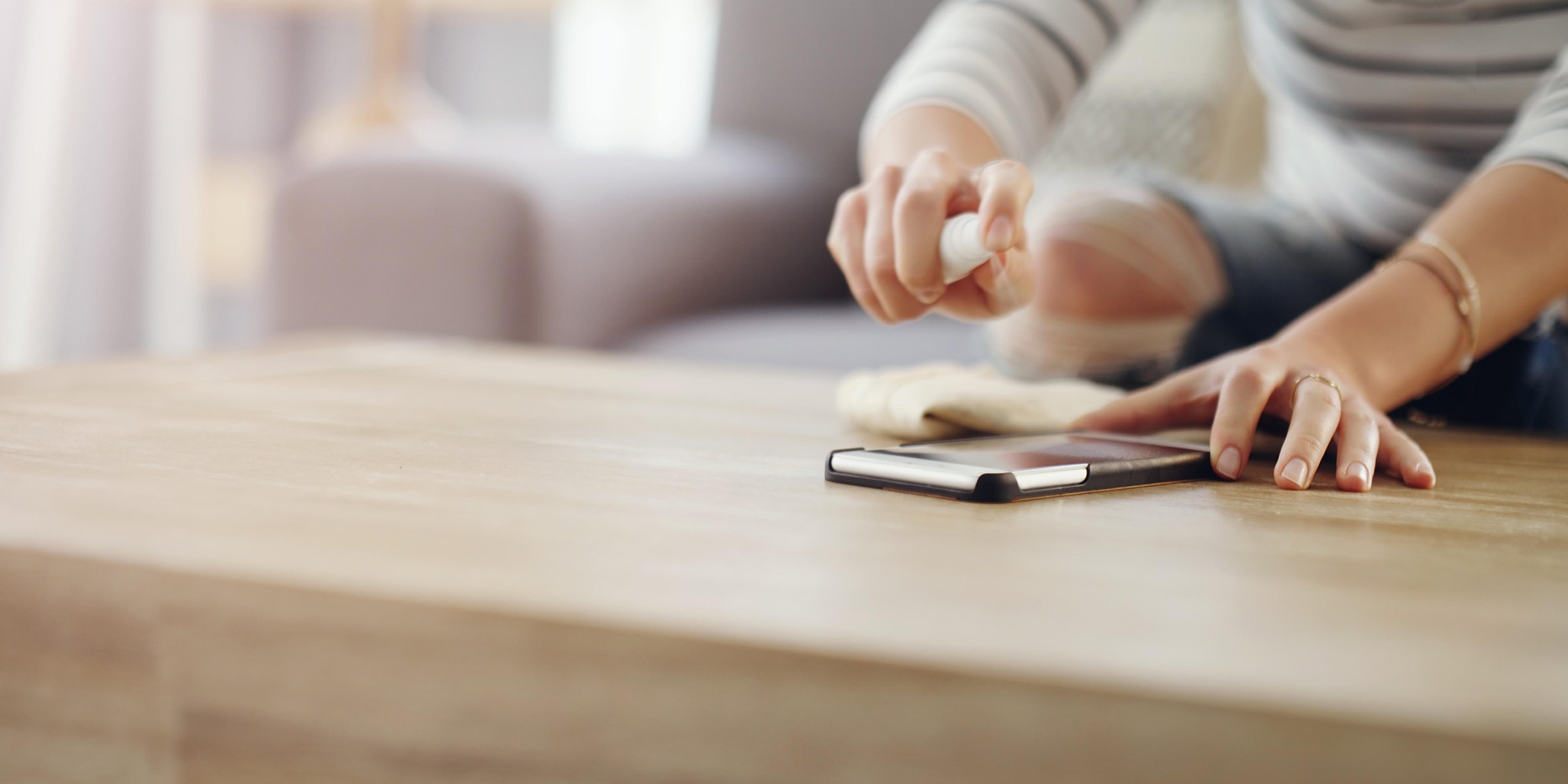 Expertos informan que una influencia para que los hombres sean más propensos al contagio es que, en general, no cuidan su cuerpo tan bien como las mujeres, con niveles más bajos de lavado de manos e higiene (Foto: iStock)