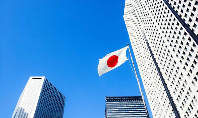 FOTO 4 | Japón. En Japón si el tren llega un minuto tarde ya empiezan a fruncir el ceño. Más te vale ser puntual ya que tienen estrictas reglas de etiqueta, y la puntualidad es una de ellas.