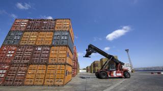 Perú alcanzó superávit comercial de US$ 669 millones en noviembre, afirma el BCR