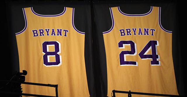 FOTO 15 | 323.3: millones de dólares, su salario acumulado desde sus inicios en la NBA, incluidos US$ 25 millones en su última temporada. (Foto: AFP)