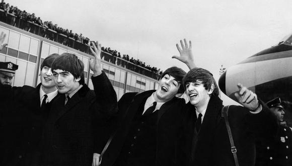 Hoy en día los Beatles siguen siendo los artistas más vendidos de todos los tiempos y su catálogo, de "I Want to Hold Your Hand" a "Hey Jude" pasando por "Yesterday" o "Let It Be", sigue siendo igual de popular. (Photo by AFP)