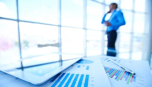 FOTO 4 | 4. Establece tus estrategias

Éstas describirán cómo piensas lograr tus objetivos. ¿Qué es un plan de marketing? ¿Estrategias de venta? ¿Dedicarías tu tiempo a la investigación y desarrollo? ¿Cuáles son las estrategias que seguirás para lograr tus objetivos? (Foto: Freepik)