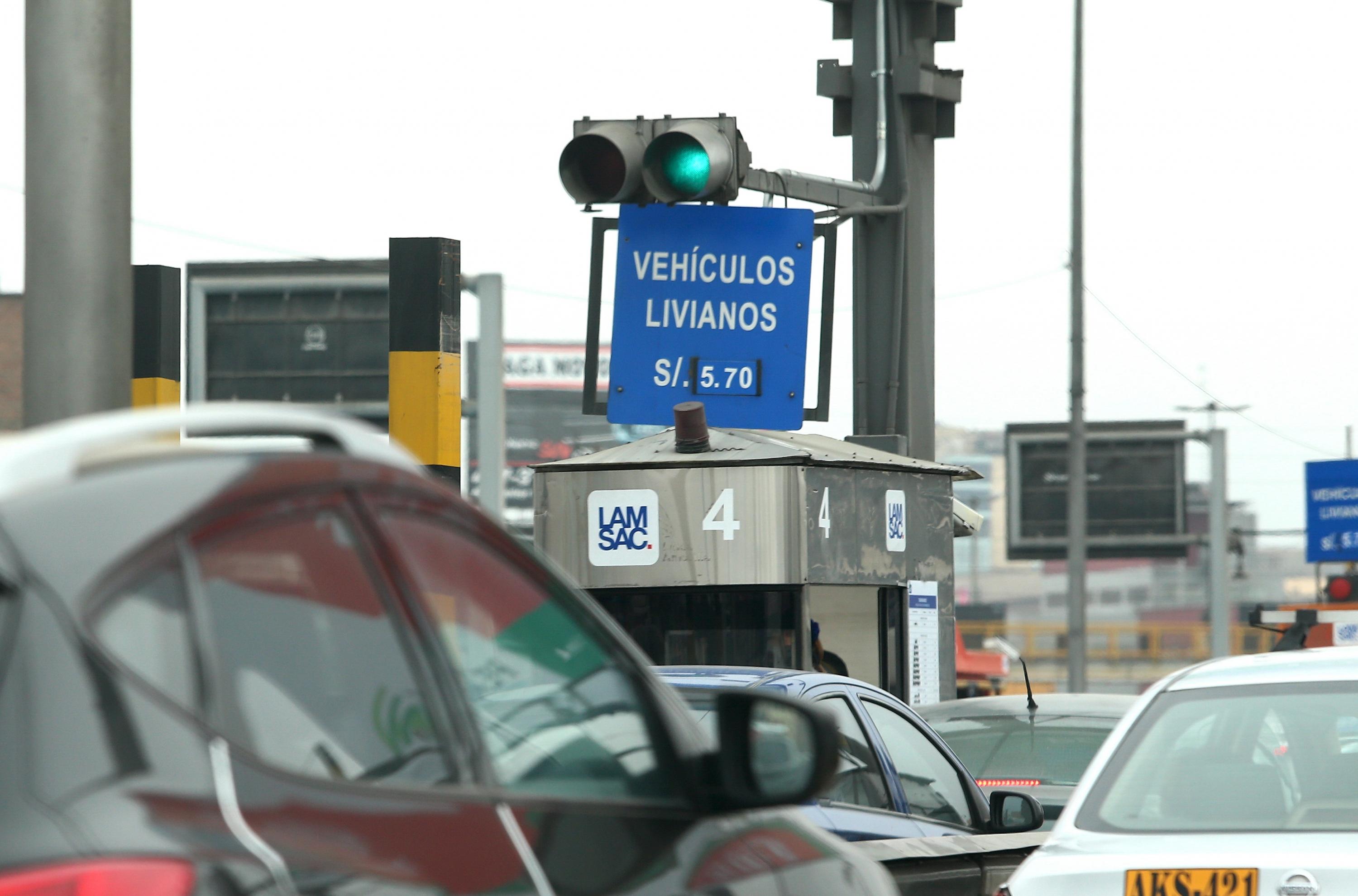 La presidenta de AFIN, Leonie Roca, indicó que sí existe una vía alterna en el peaje ubicado en Puente Piedra. (Foto: GEC)