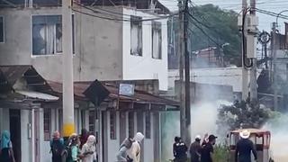 Manifestantes atacan casa del gobernador regional de Madre de Dios