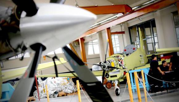 Ingeniería Aeronáutica se encarga de diseñar prototipos y aparatos que puedan volar.